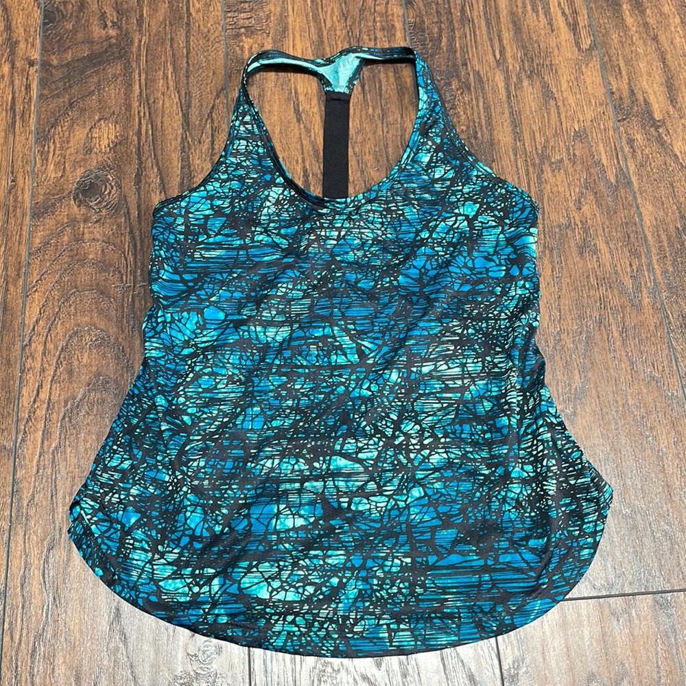 Women’s Old Navy Active Y-back Tank